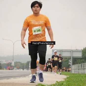 Runner Photo 8559442