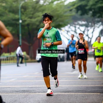 Runner Photo 8559455