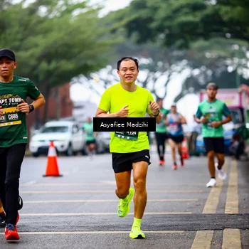 Runner Photo 8559469