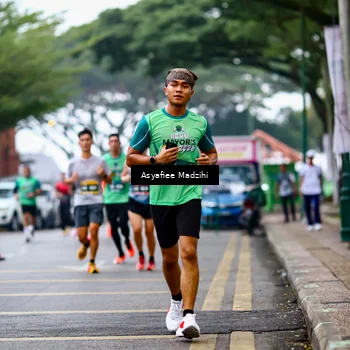Runner Photo 8559481