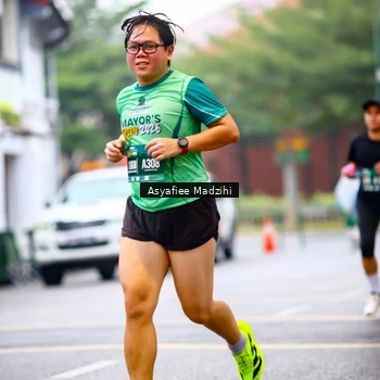 Runner Photo 8559528