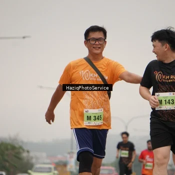 Runner Photo 8559550