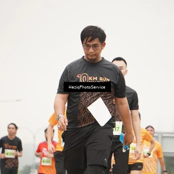 Runner Photo 8559592