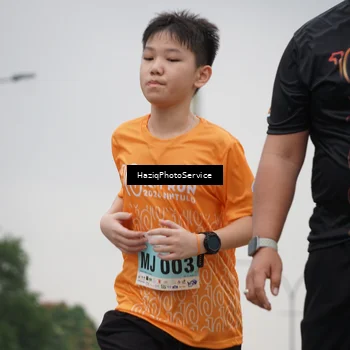 Runner Photo 8559624