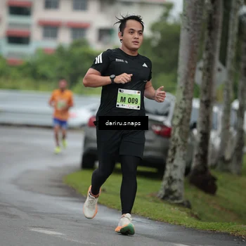 Runner Photo 8559627