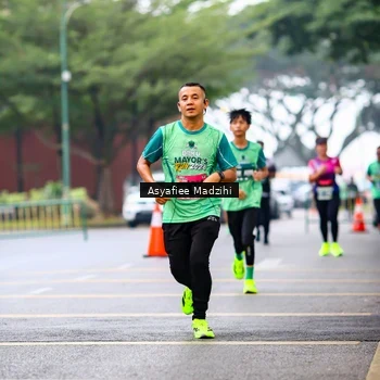 Runner Photo 8559636