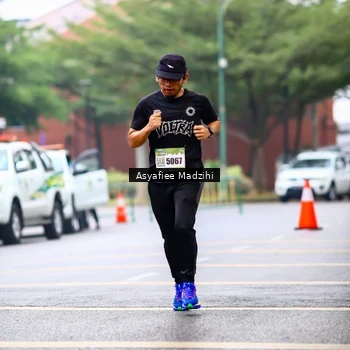 Runner Photo 8559644