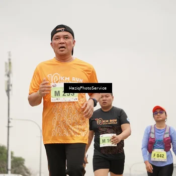 Runner Photo 8559652
