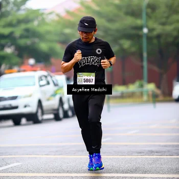 Runner Photo 8559660
