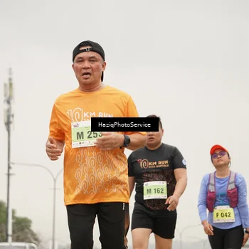 Runner Photo 8559666