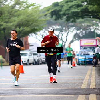 Runner Photo 8559673
