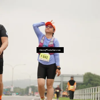 Runner Photo 8559693