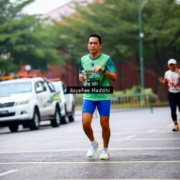 Runner Photo 8559748