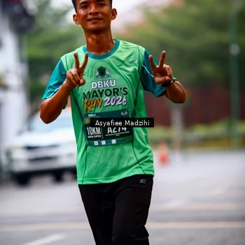 Runner Photo 8559749