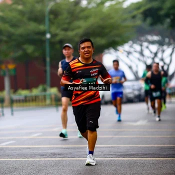 Runner Photo 8559754