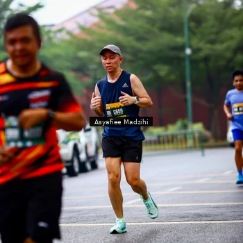 Runner Photo 8559756