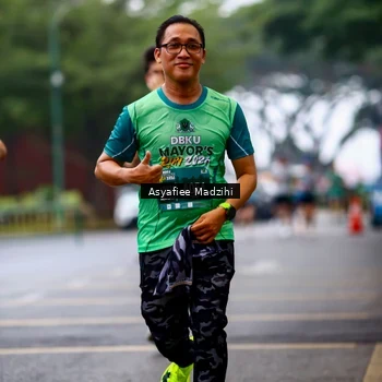Runner Photo 8559773
