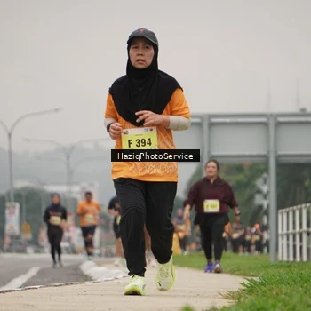 Runner Photo 8559817
