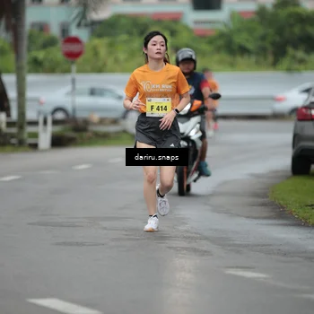 Runner Photo 8559853