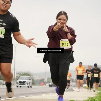 Runner Photo 8559855