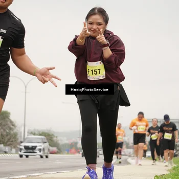 Runner Photo 8559865