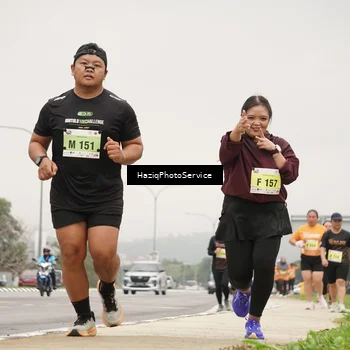 Runner Photo 8559886