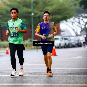 Runner Photo 8559888