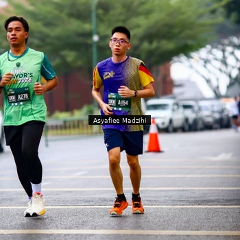 Runner Photo 8559889