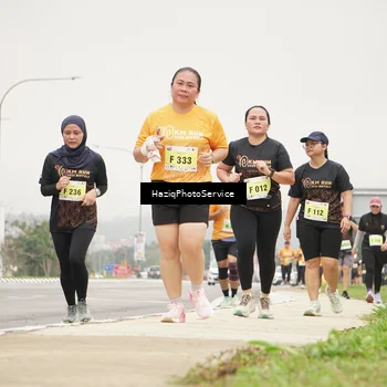 Runner Photo 8559904