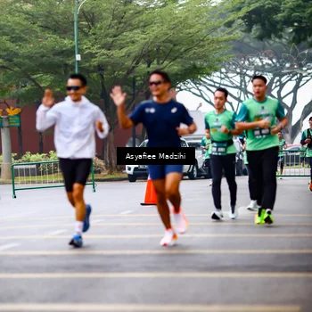 Runner Photo 8559905