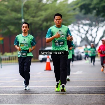 Runner Photo 8559917