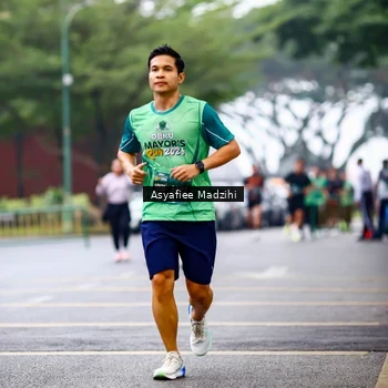 Runner Photo 8559972