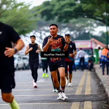 Runner Photo 8559991