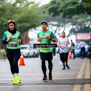Runner Photo 8560013