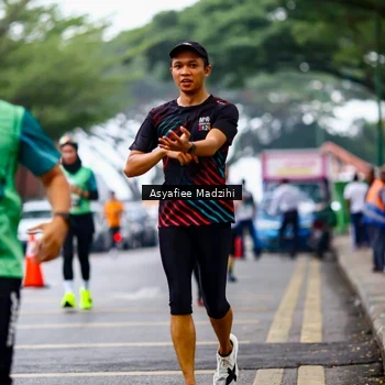 Runner Photo 8560015