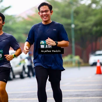 Runner Photo 8560041