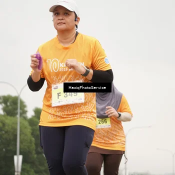 Runner Photo 8560049