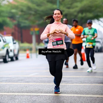Runner Photo 8560057