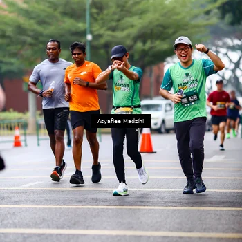 Runner Photo 8560063