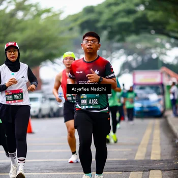 Runner Photo 8560116