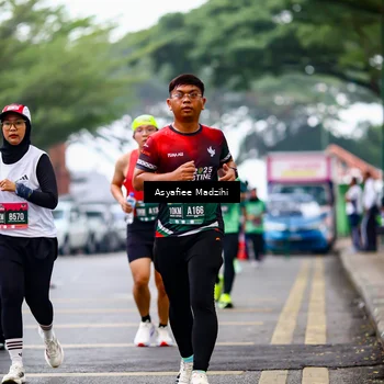 Runner Photo 8560125