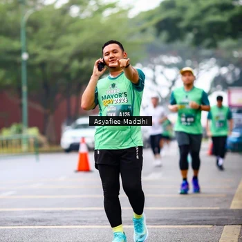 Runner Photo 8560197