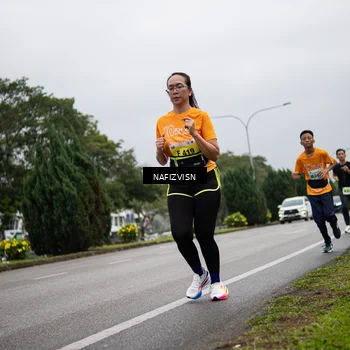 Runner Photo 8560200