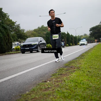 Runner Photo 8560203