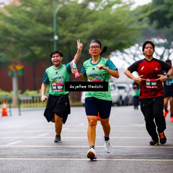 Runner Photo 8560262