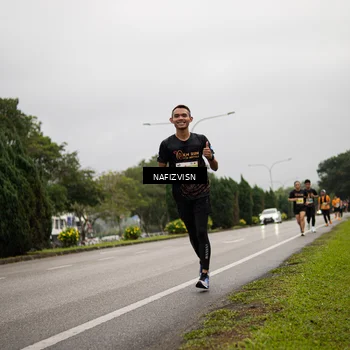 Runner Photo 8560268