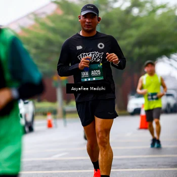 Runner Photo 8560279