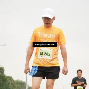 Runner Photo 8560299