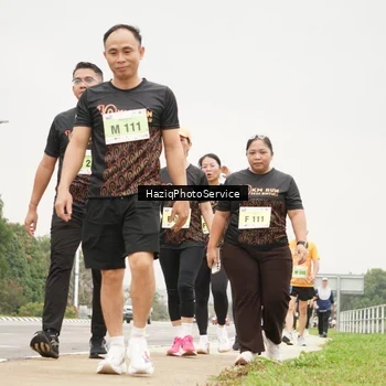 Runner Photo 8560305