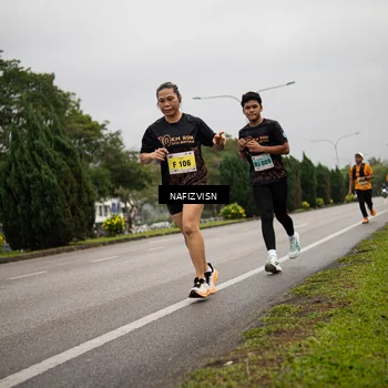 Runner Photo 8560306